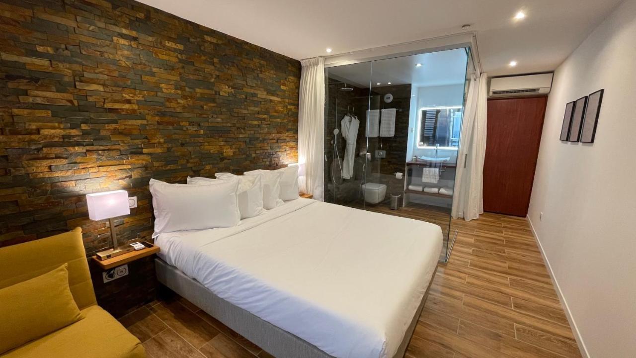 Vue Mer & Rocher - Okavango Blue Studio Le Diamant Exterior photo